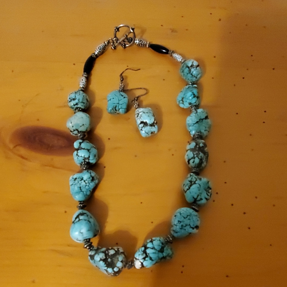 Necklace set